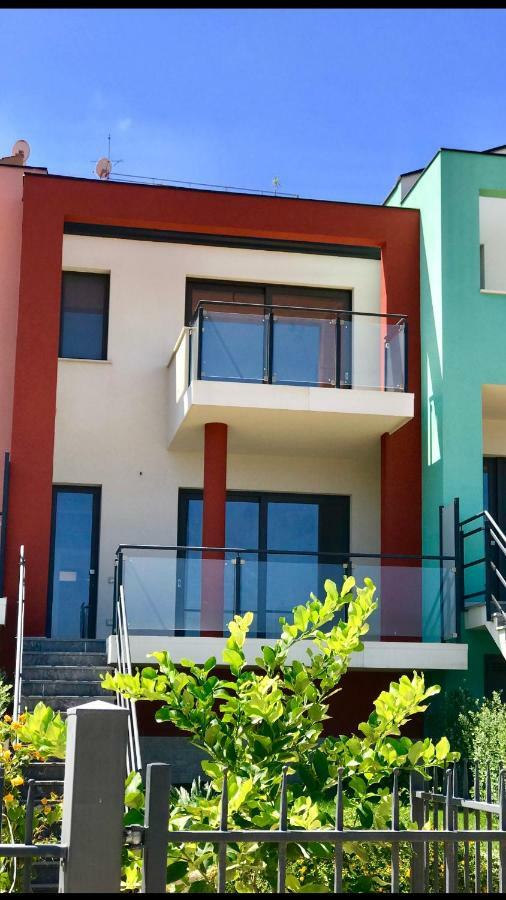 Red Luxury In Borgo Guardiola Near Cefalu Mandra Capreria Zewnętrze zdjęcie