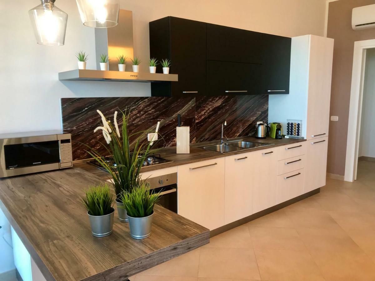 Red Luxury In Borgo Guardiola Near Cefalu Mandra Capreria Zewnętrze zdjęcie